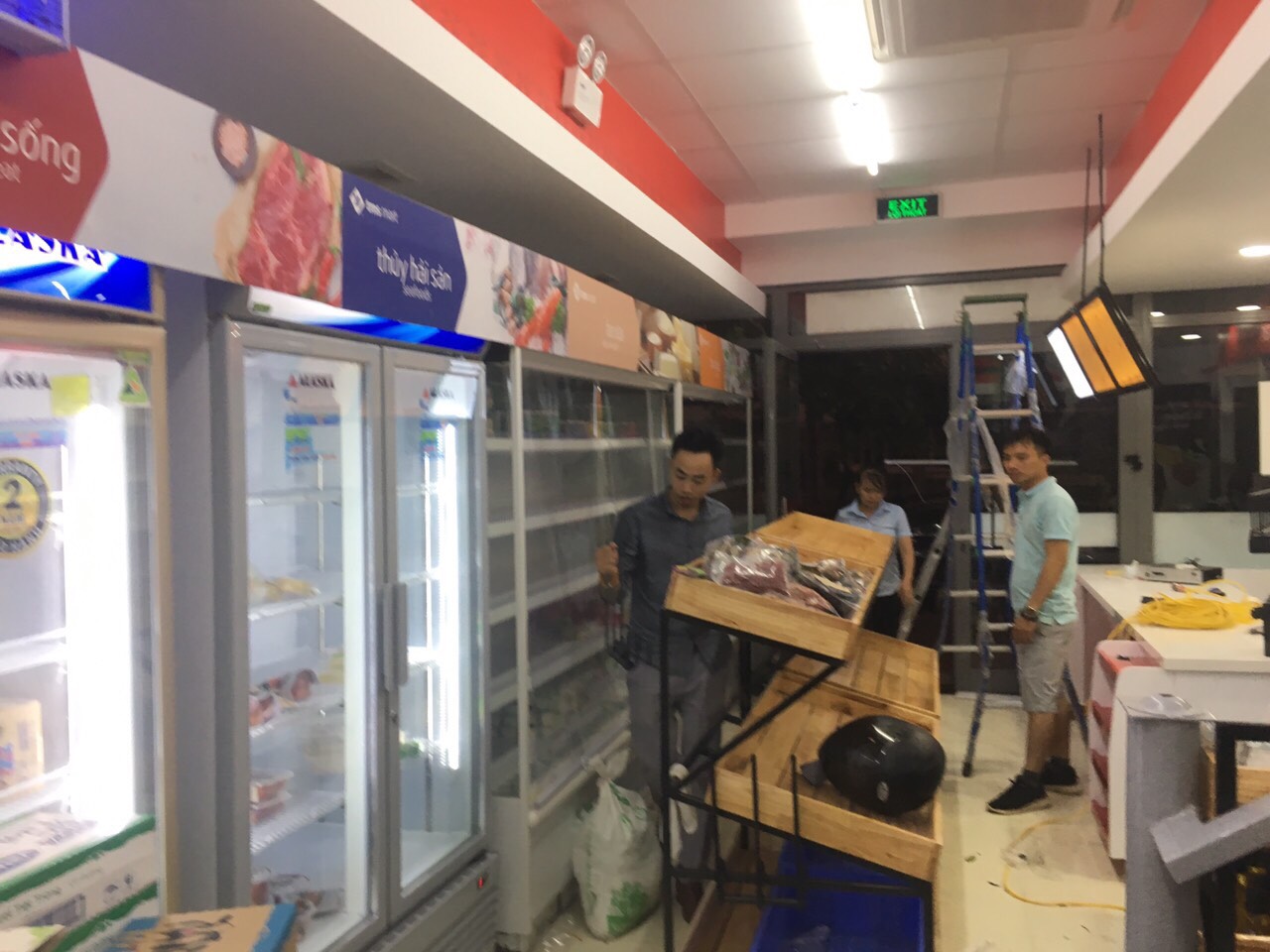 Làm Biển Hiệu Và Nội Thất Siêu Thị Tại Tây Mỗ – Đại Mỗ