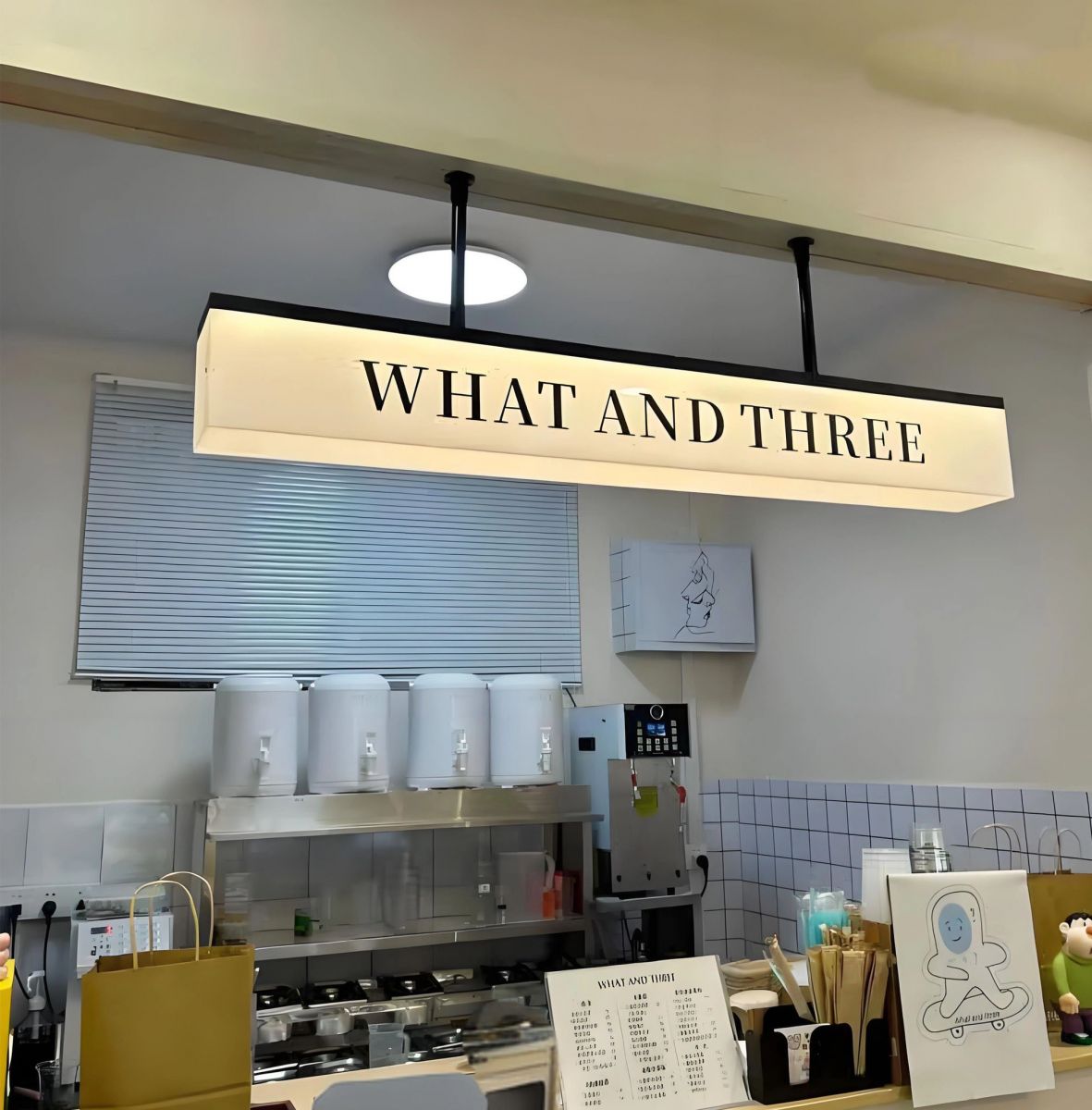 Bien va noi that sieu thi